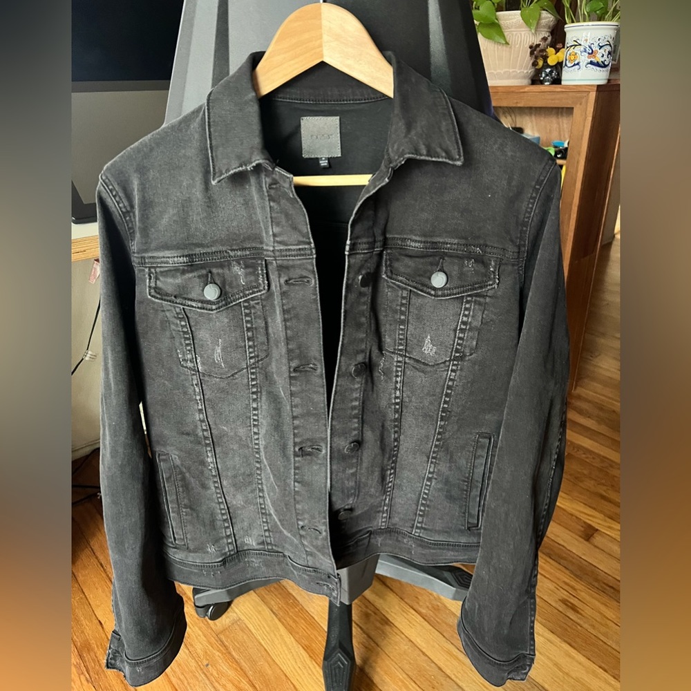Joe’s black jean jacket (distressed style) for women. Worn once.